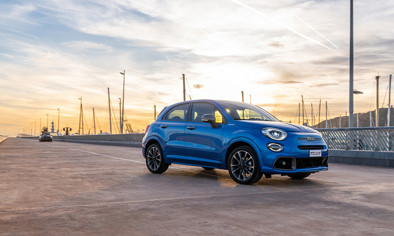 Fiat 500X rinnovata con tecnologia avanzata del motore ibrido