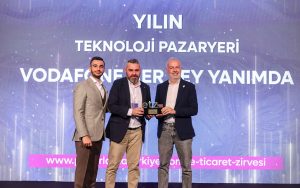 Vodafone Her Şey Yanımda İki̇nci̇ Kez “YILIN TEKNOLOJİ PAZARYERİ” Seçildi!