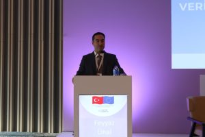 Cumhuriyetin 100. Yılında 100 Genç için Veriyle Gelecek  