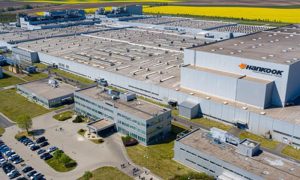 Hankook Avrupa fabrikasına kamyon ve otobüs lastikleri için bir üretim hattı ekliyor ­