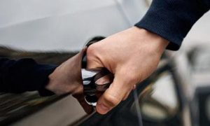 UBER, her bir yolculuktan 20TL Hizmet Bedeli almaya başladı!