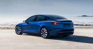 Uzun Menzilli RWD Tesla Model 3’ün fiyatı ABD’de 42.490$