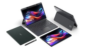 Acer Eğlence ve Hareket Halindeyken de Üretkenlik İçin Iconia X12 AMOLED Tableti Tanıttı
