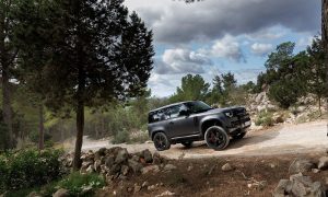 Defender Plug-In Hybrid Motor Seçeneği ile Şimdi Türkiye’de