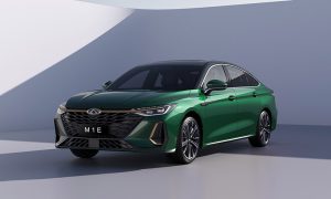 Chery ARRIZO 8 Gökyüzünün Cazibesini İç Mekâna Taşıyor!