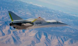 Boom’un XB-1 jeti ilk kez ses bariyerini aştı