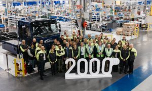 Renault Trucks, 2000’inci elektrikli kamyonunu Hollanda’ya teslim ediyor