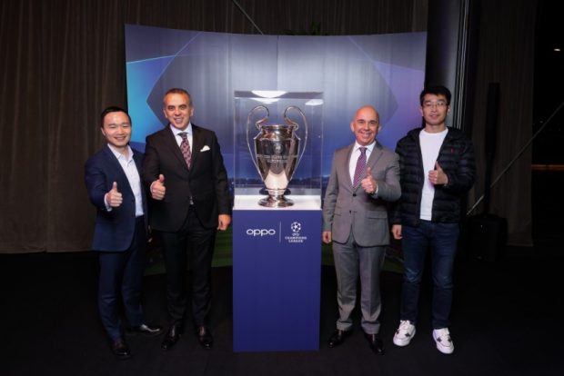 OPPO Global Sözcüsü ve Yurtdışı Pazarlama, Satış ve Satış Sonrası Hizmetler Başkanı Billy Zhang
Mıstaçoğlu Holding Yönetim Kurulu Başkanı Aydın Mıstaçoğlu
Mıstaçoğlu Holding Grup CEO’su Yücel Kubanç
OPPO Global Ürün Merkezi Başkanı Garven Yin