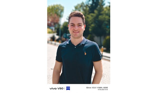 Zeiss Kameralı V50 5G, Stüdyo Kalitesinde Portreler Çekiyor!