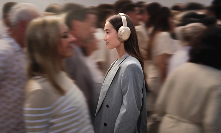 JBL TOUR ONE M3 İLE SESİN GELECEĞİNE HOŞ GELDİNİZ!