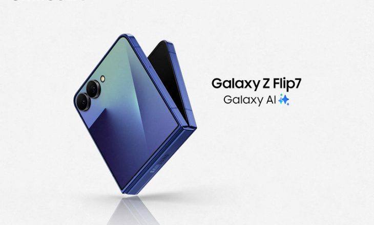 Cep Boyutunda Samsung Galaxy Z Flip7