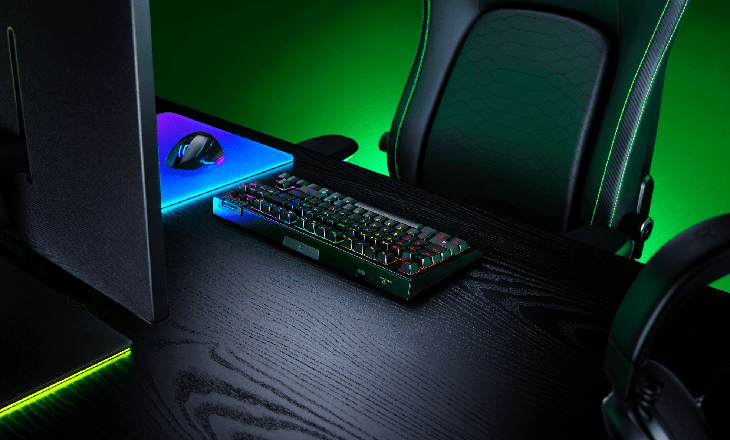 Razer, yeni nesil oyuncu klavyesi BlackWidow V4 Tenkeyless HyperSpeed