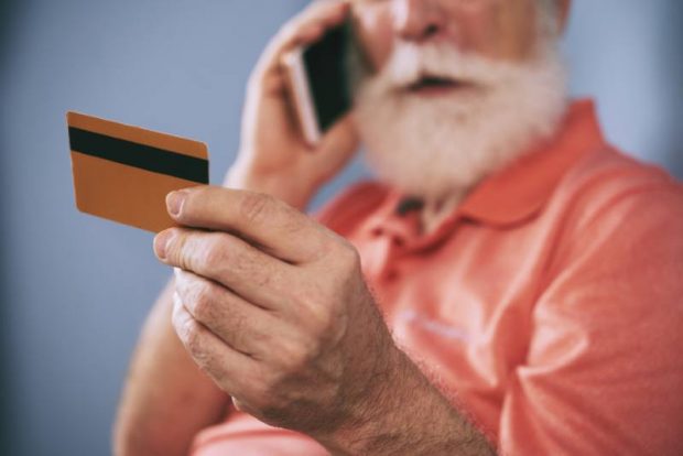 Emeklilere Yönelik Dolandırıcılık Vakalarının %41’i Telefon Görüşmesiyle Başlıyor