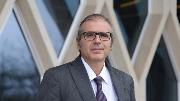 SUNUM Müdürü Prof. Dr. Alpagut Kara