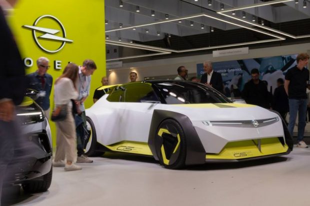 Opel GSE Efsanesini Bir Üst Seviyeye Taşıyor!