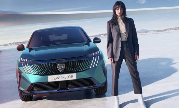 PEUGEOT CEO’su ALAIN FAVEY, 200 Bininci 3008’i Banttan İndirdi