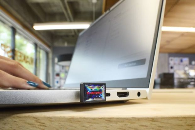 Sandisk®, SANDISK® Extreme Fit™ ile Dünyanın En Küçük TB USB-C™ Flash Sürücüsünü Sunar 