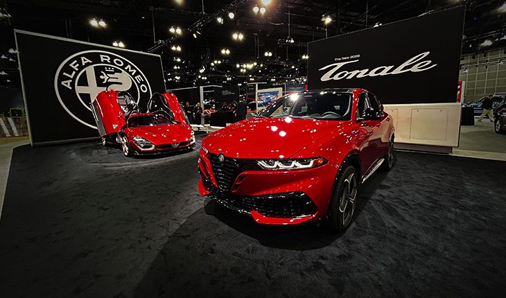 Alfa Romeo 33 Stradale ve Tonale Los Angeles Otomobil Fuarı’nı