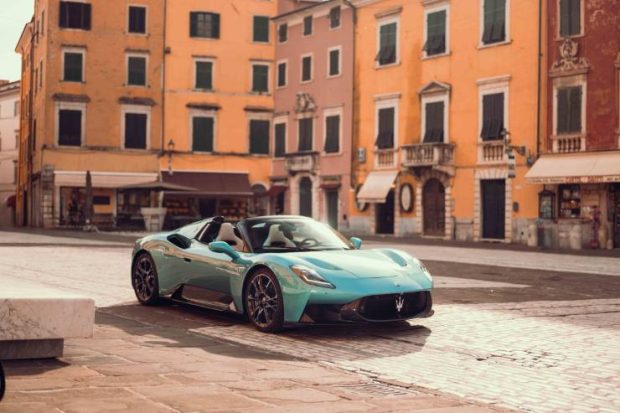 Maserati, Brüksel Otomobil Fuarı’nda “Tridente Yılı”nı Onurlandıracak