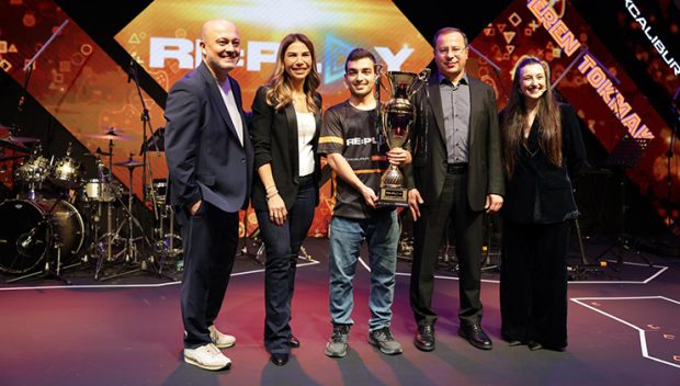 RE:PLAY oyun turnuvasının final gecesi gerçekleşti