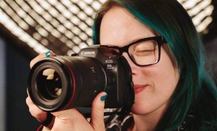 Anın İçindeki Duygu: Düğün Fotoğrafçılığı ile Hikâye Anlatımı