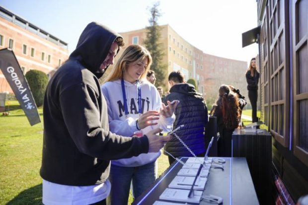 Üniversite kampüslerinde Galaxy AI deneyimi: Galaxy Intelligence Hunt başladı