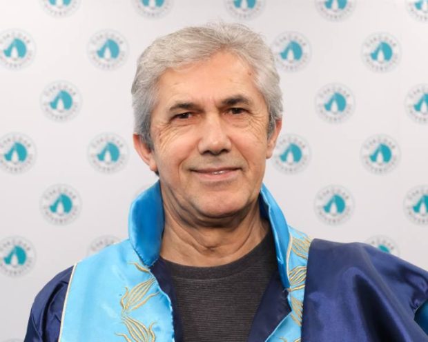 Üsküdar Üniversitesi İletişim Fakültesi Gazetecilik Bölüm Başkanı Prof. Dr. Süleyman İrvan