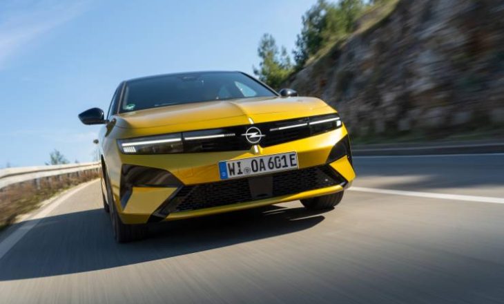 Yenilenen Opel Astra Nisan’da Türkiye’de!