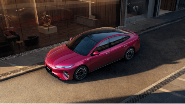 BYD, Pekin Otomobil Fuarı’nda Teknoloji Şovu Yaptı