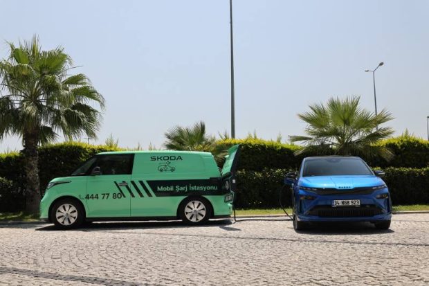 Škoda’nın Yenilikçi Mobil Şarj Hizmeti Kısa Sürede İlgi Odağı Oldu