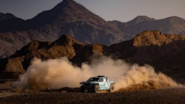 Toyota Hidrojen Yakıt Hücreli DKR GR FC Hilux ile 2027 Dakar Rallisi’nde Yarışacak