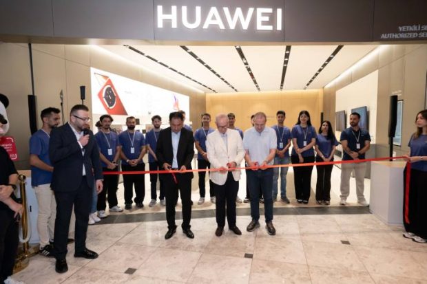 Huawei’nin Yeni Deneyim Mağazası İstanbul Marmara Forum AVM’de!