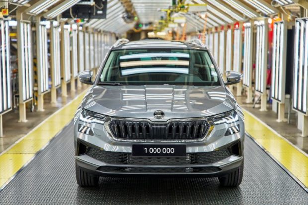Škoda Karoq Üretiminde 1 Milyonuncu Araç Banttan İndi