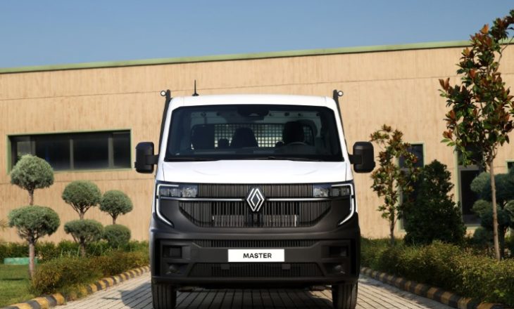 Renault Master’dan Güçlü Dönüş: Yeni Minibüs ve Açık Kasa Kamyonet Seçeneği